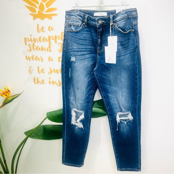 KanCan Mom High Rise Ripped Distressed Tapered Leg Denim Jeans Size 27/7 - Picture 2 of 8